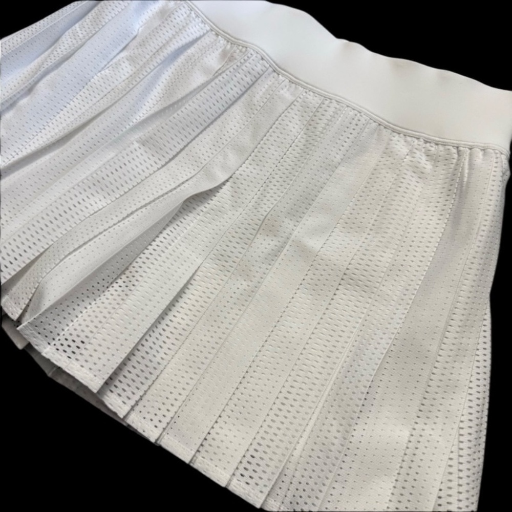 Lululemon Pleated Open Knit Tennis Skort Tennis Prep Pickleball - Picture 9 of 15